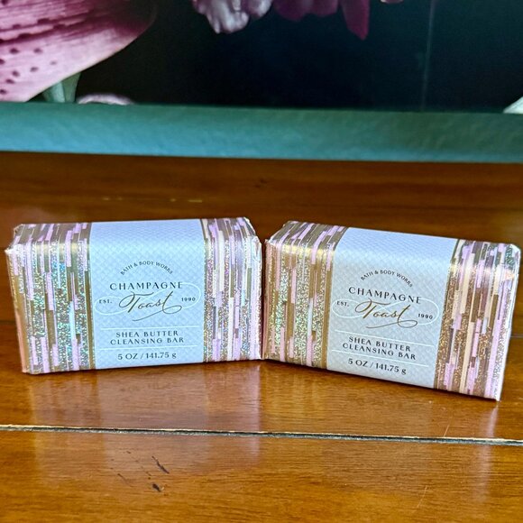 NEW 2-Pc Champagne Toast Shea Butter Cleansing Bars 5oz Each Bath & Body Works - Picture 3 of 3